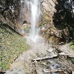 Lebensquelle Krapfenhof * Finkenberg